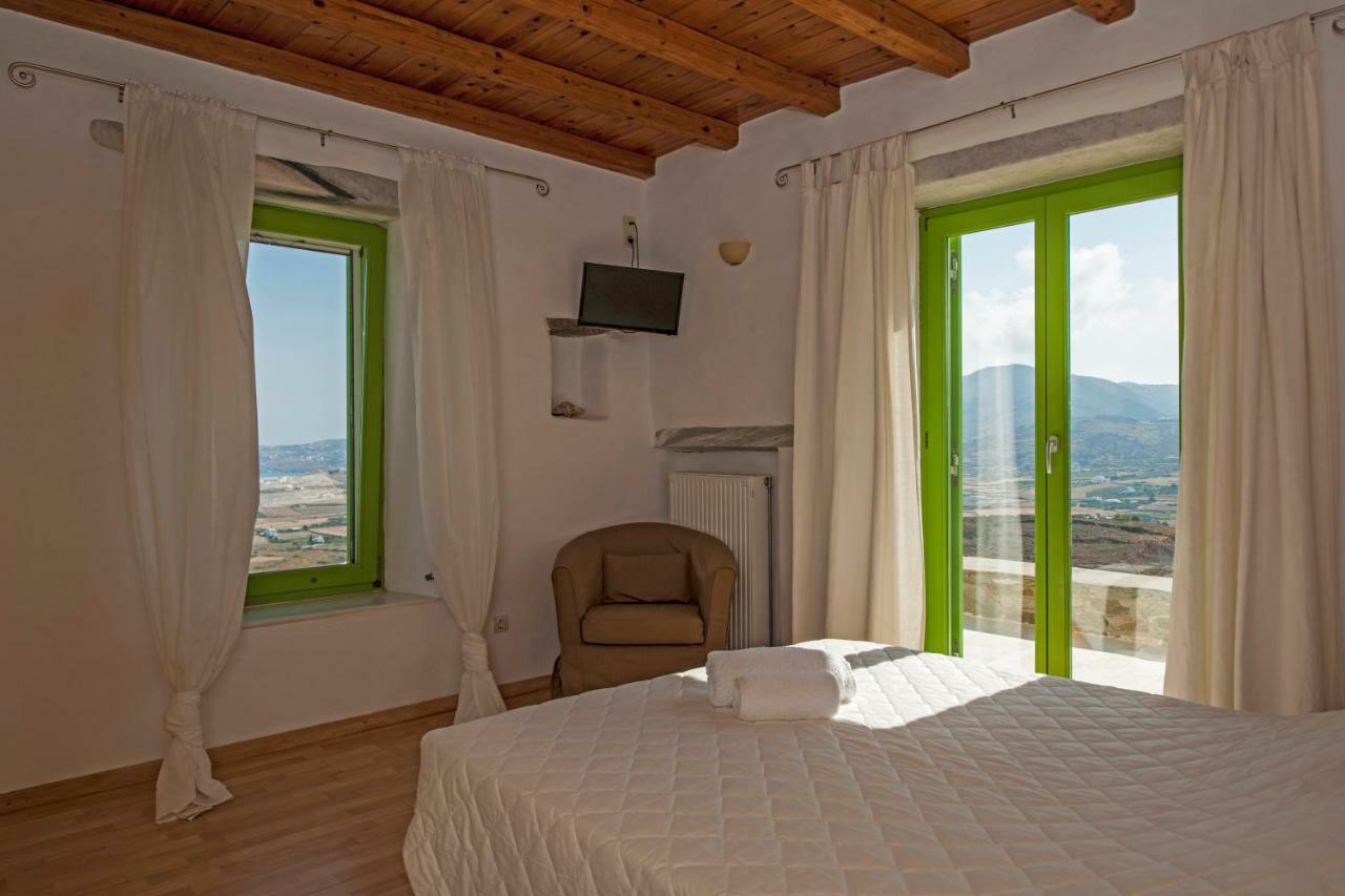 Villa Aeolos With 2 Private Pools Sarakiniko  Bagian luar foto